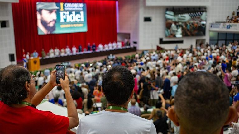 Interrogan en Miami a varios activistas tras homenajear a Fidel Castro en La Habana
