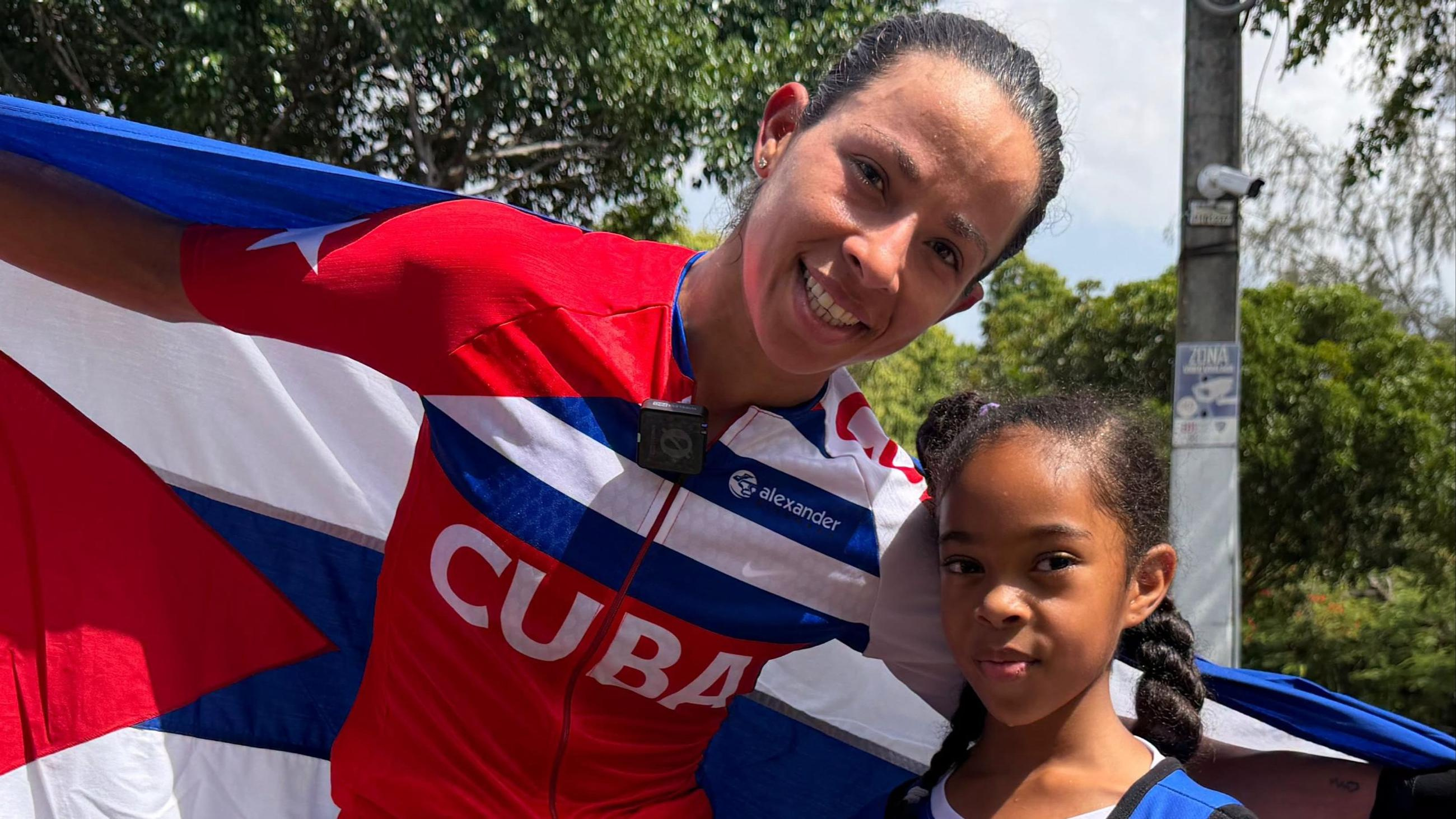 La ciclista cubana Marlies Mejías gana el oro en la contrarreloj de Santo Domingo