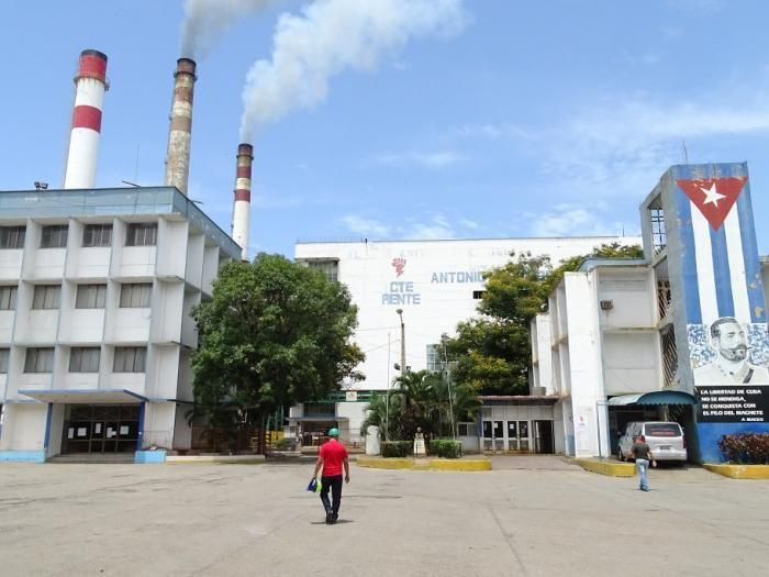 Colapsa en su totalidad el sistema eléctrico nacional en Cuba