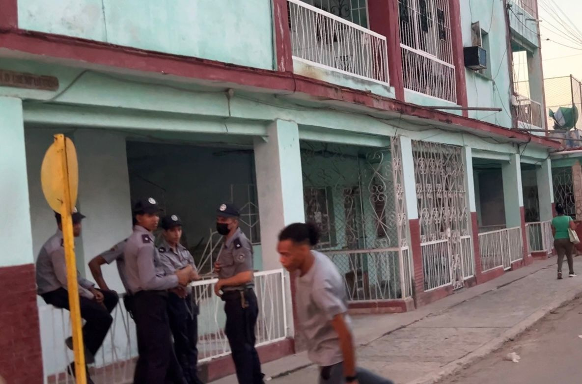 La militarización en La Habana continúa: “Ni ponerse bravo dejan ya ponerse a uno”