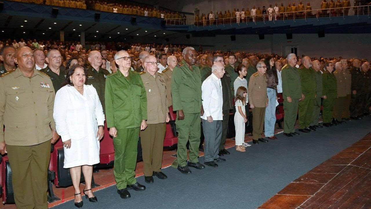 Raúl Castro aparece en público por primera vez desde su imputación penal en EE UU