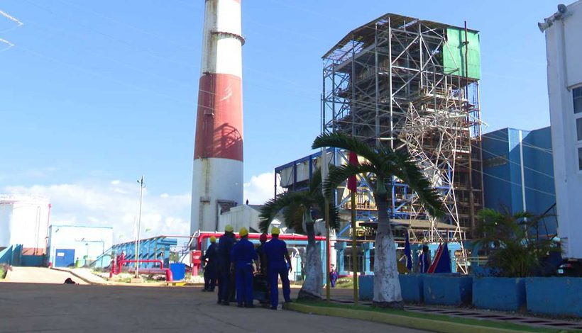 Colapsa de nuevo el sistema eléctrico nacional en Cuba