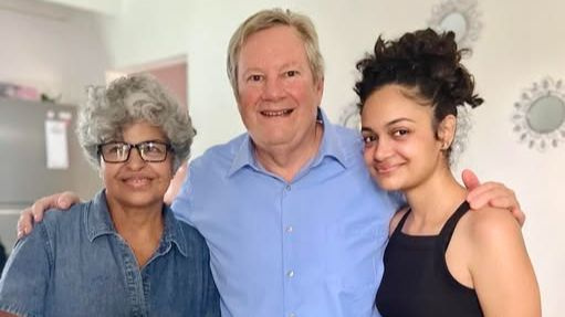 La Seguridad del Estado aumenta el acoso contra Anna Bensi y su familia tras la visita de Mike Hammer