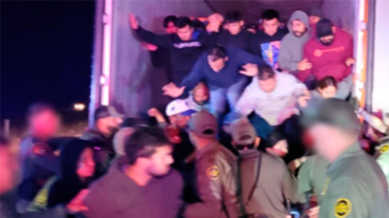 Detienen a dos coyotes que cobraban a migrantes, entre ellos cubanos, hasta 18.000 por trasladados a EE UU