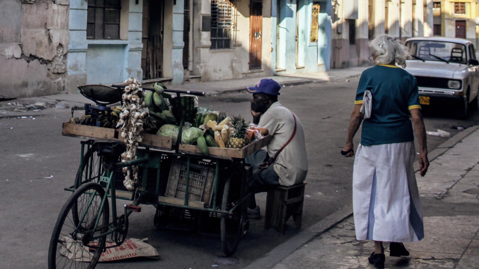 Carretillero en La Habana