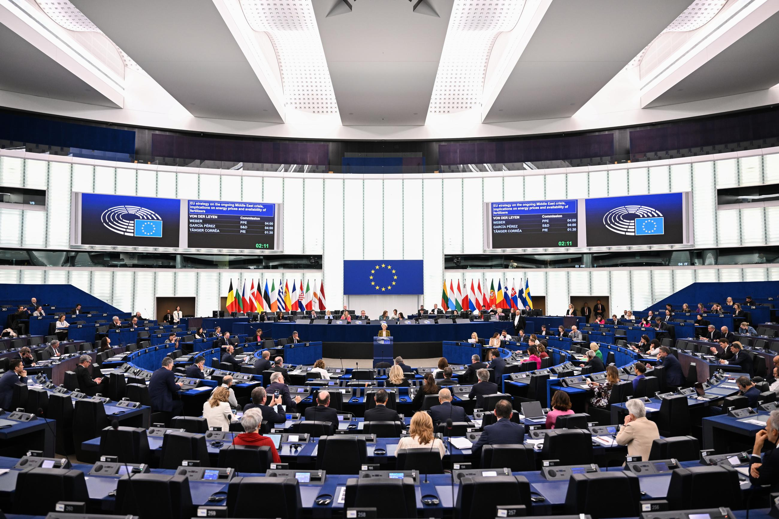 La Eurocámara pide suspender el acuerdo político con Cuba si no hay una "transición a corto plazo"