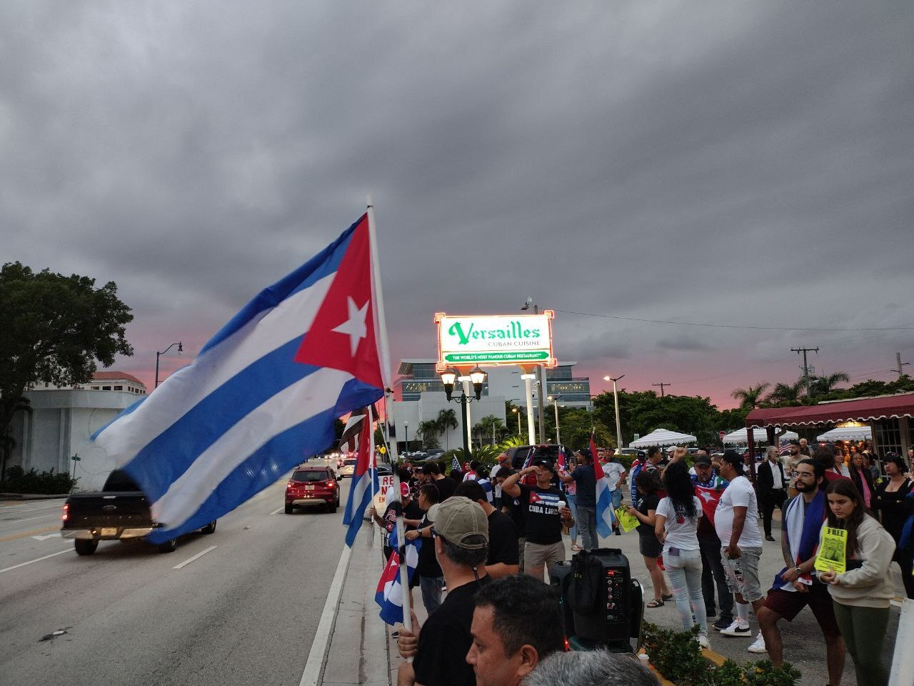 Translating Cuba – Page 2 – English Translations of Cubans Writing From the  Island