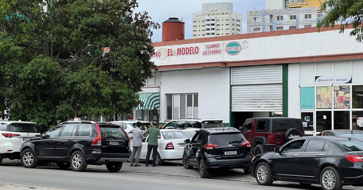 US Authorizes 250,000 barrels of diesel and petrol to Cuba