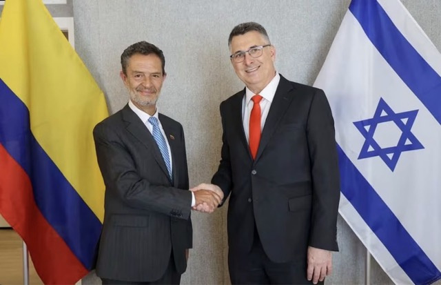 De la Espriella confirma restablecimiento de "la alianza histórica con Israel"