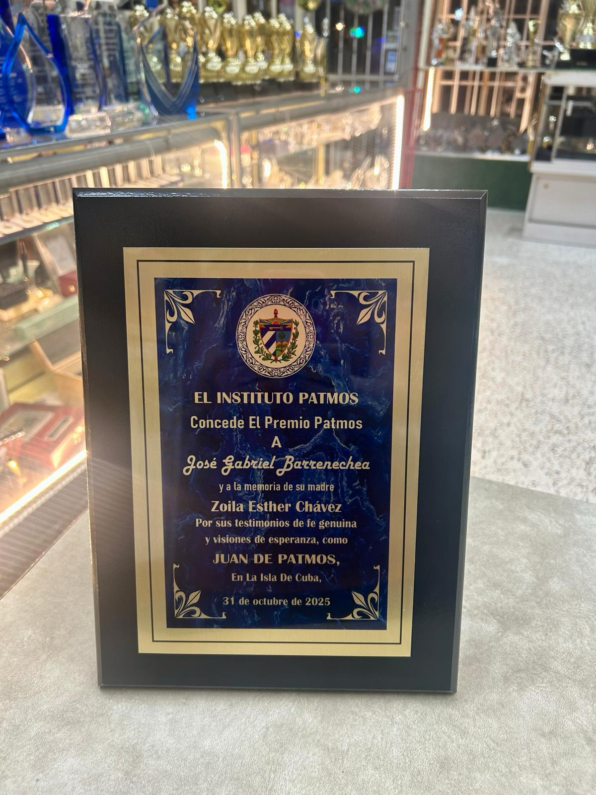 El galardón fue concedido por unanimidad “por sus testimonios de fe genuina y visiones de esperanza”.