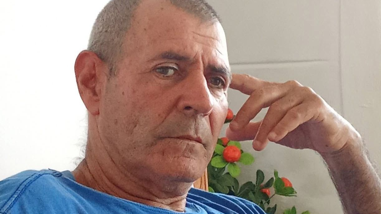 Detienen a un transportista en Artemisa por llevar un cartel en su triciclo contra “clarias y chivatos”