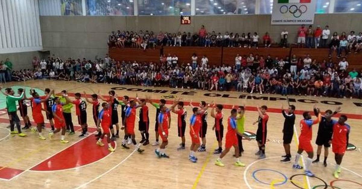 Tres jugadores cubanos de balonmano firman contrato con el español Logroño