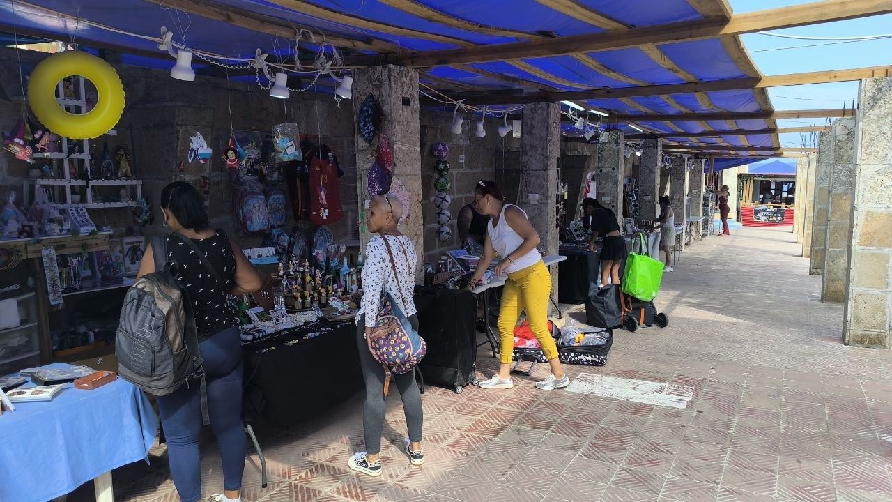 El Acuario Nacional de Cuba: de centro científico a feria de consumo